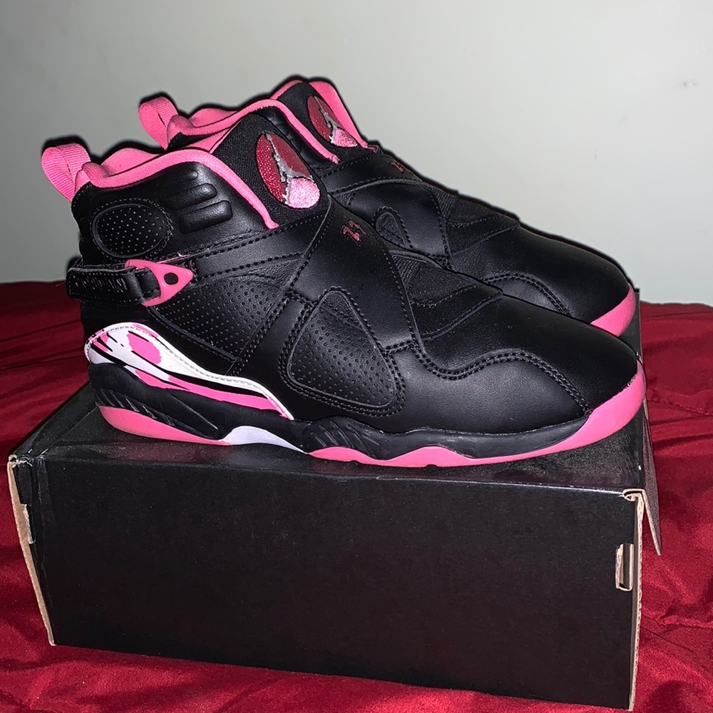 Jordan 8 Retro